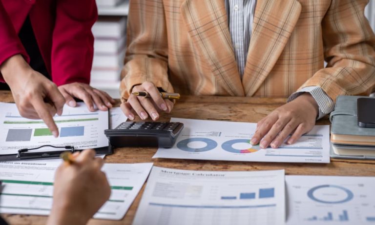 Top 50 Termeni Financiari Explicați Simplu