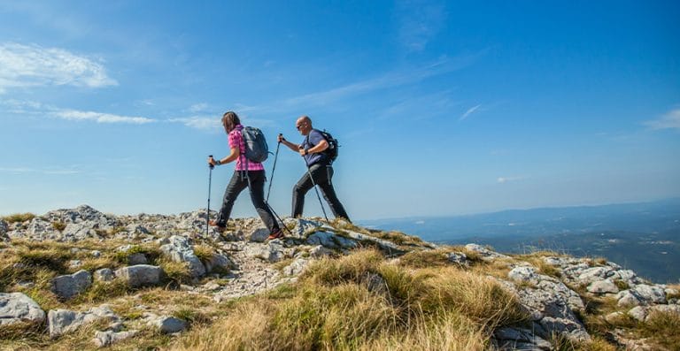 Trasee montane spectaculoase de toamnă în Carpați